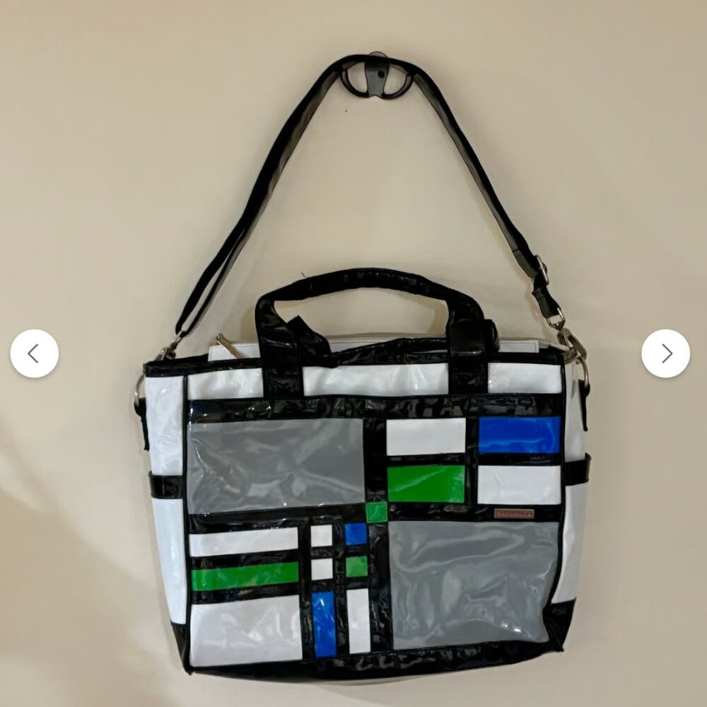 Vintage 60’s “Patent Leather” geometric tote bag